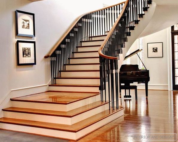 Foto de una escalera clásica.